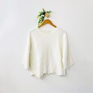 J.O.A Los Angeles Cream 3/4 Sleeve Light Knit Top Scalloped Hem Sweater